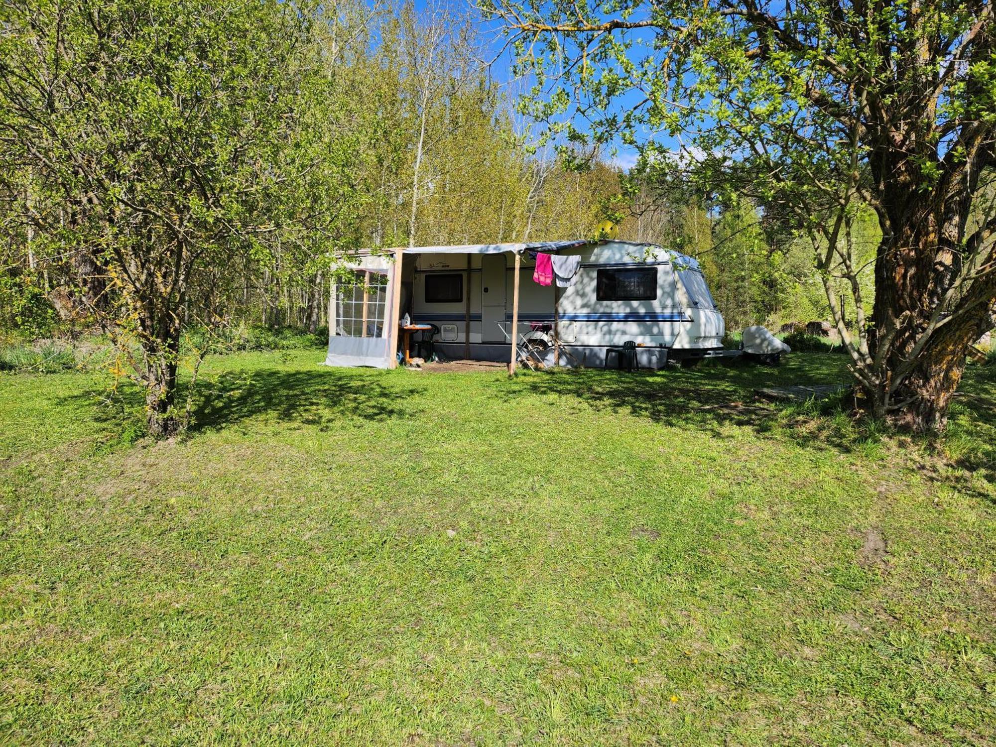 House In Nature Варена Екстер'єр фото